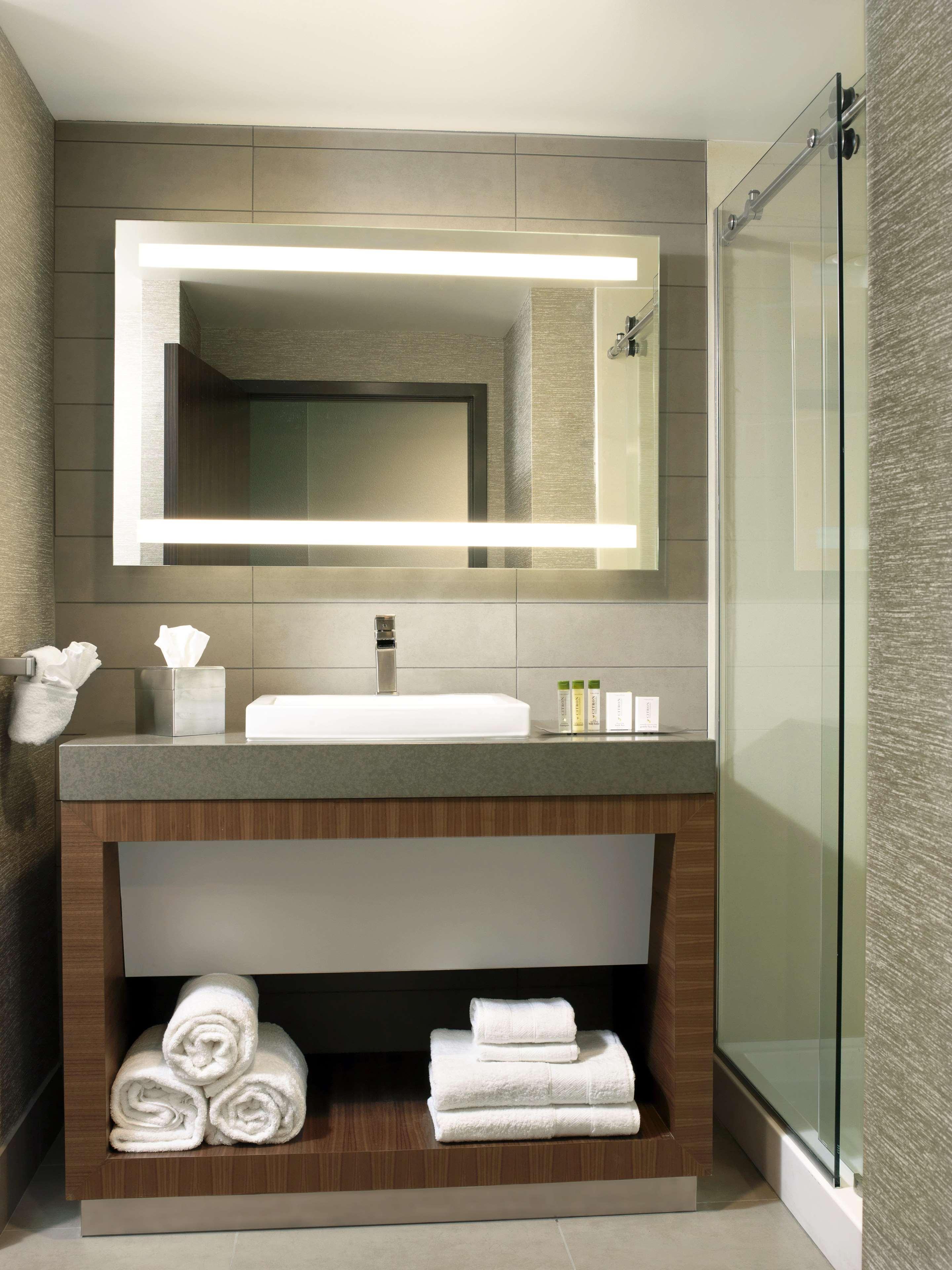 The Broadway Columbia - A Doubletree By Hilton Hotel Extérieur photo