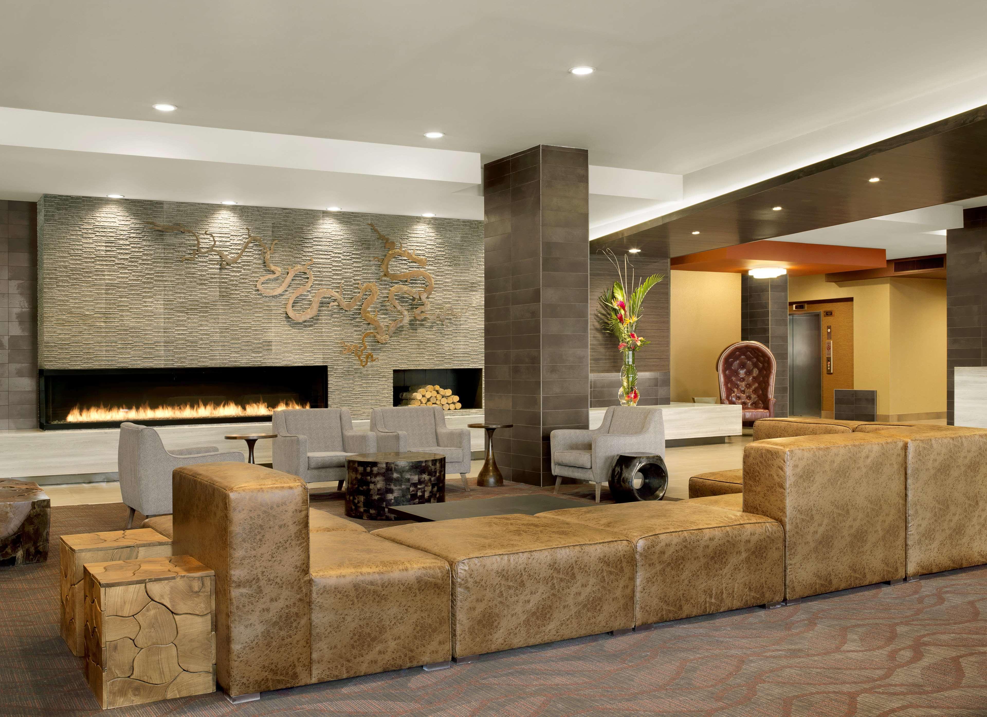 The Broadway Columbia - A Doubletree By Hilton Hotel Extérieur photo