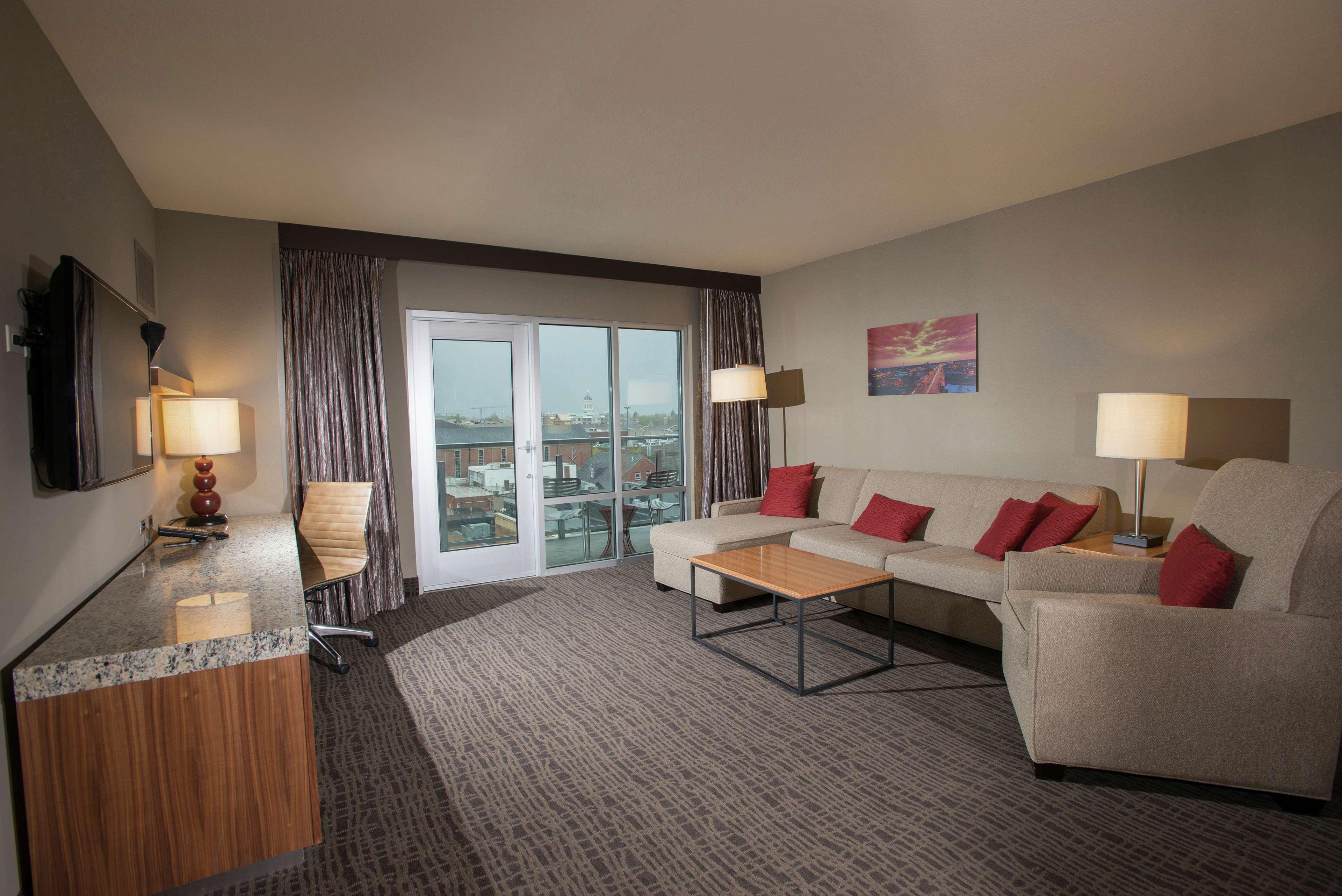 The Broadway Columbia - A Doubletree By Hilton Hotel Extérieur photo
