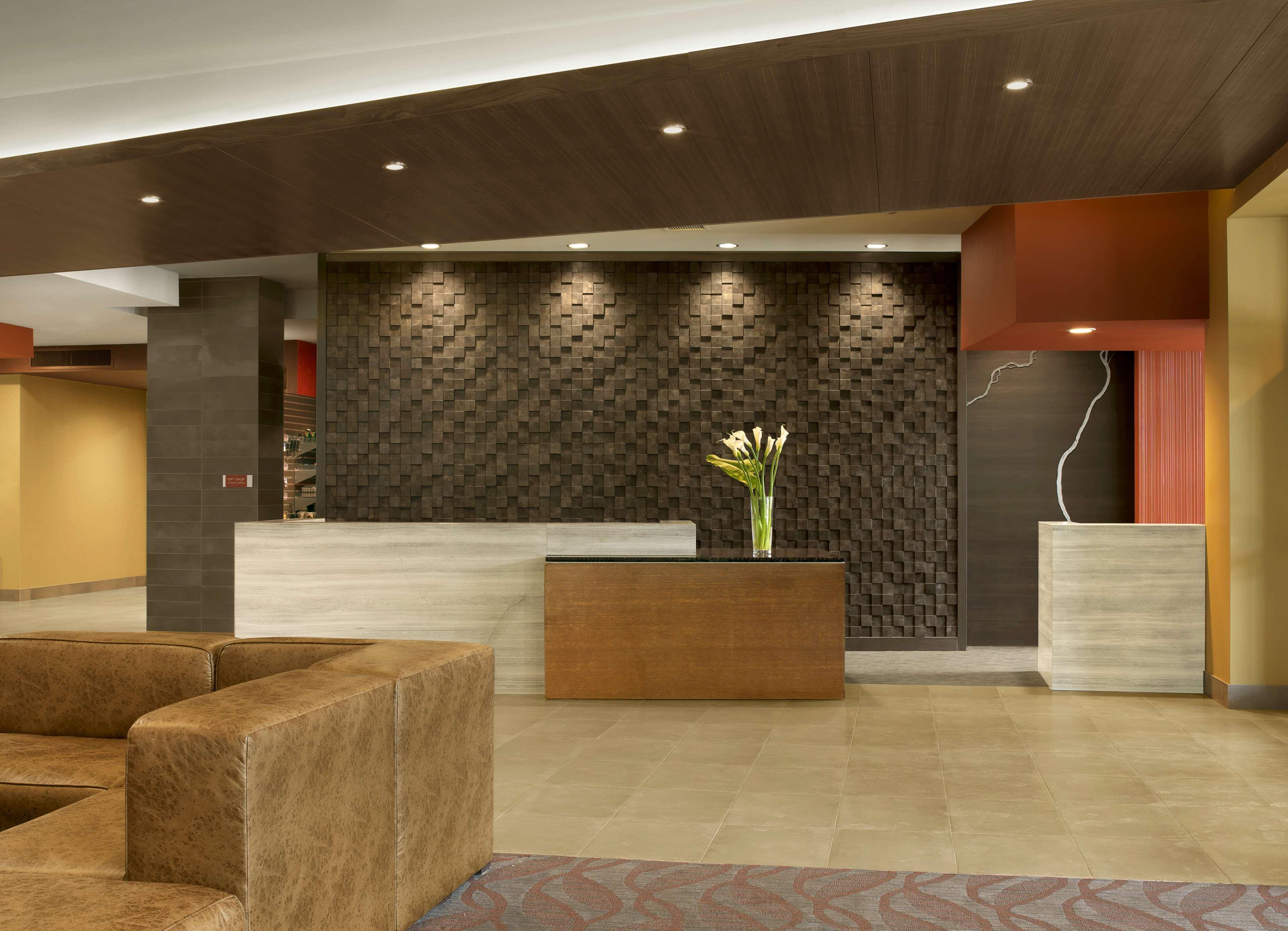 The Broadway Columbia - A Doubletree By Hilton Hotel Extérieur photo
