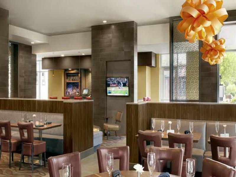 The Broadway Columbia - A Doubletree By Hilton Hotel Extérieur photo